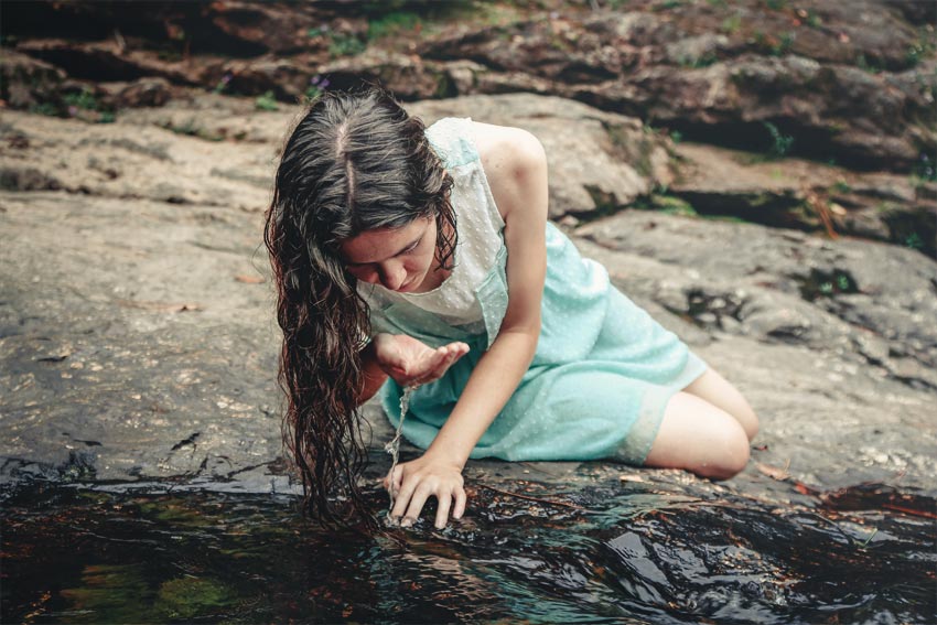 Fact and Fiction: What’s Really True About Drinking Water?