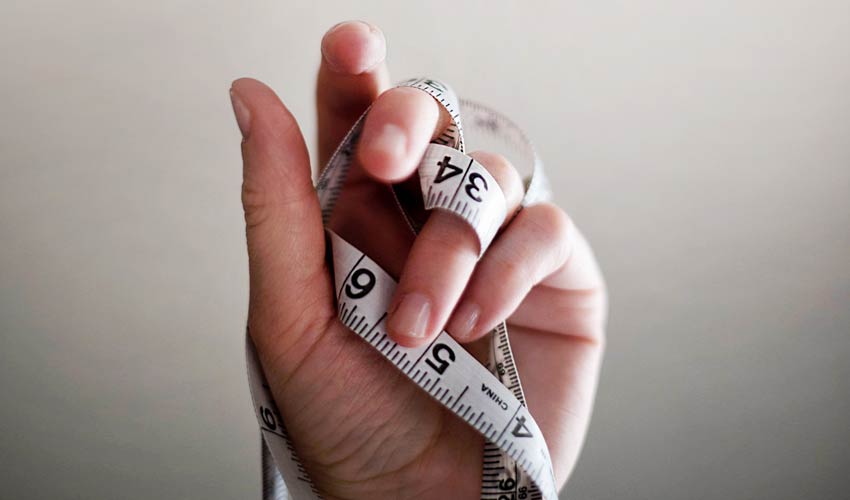 9 Easy Ways to Lose Water Weight